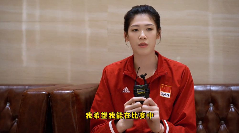销售之所以这么干，是因为奢侈品店并非什么产品都很受欢迎、都很受追捧。